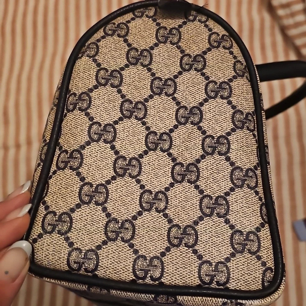 Gucci Vintage Mini Monogram Sherry Duffle - Picture 11 of 14